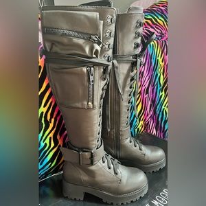 Obsidian Pocket Combat Boots